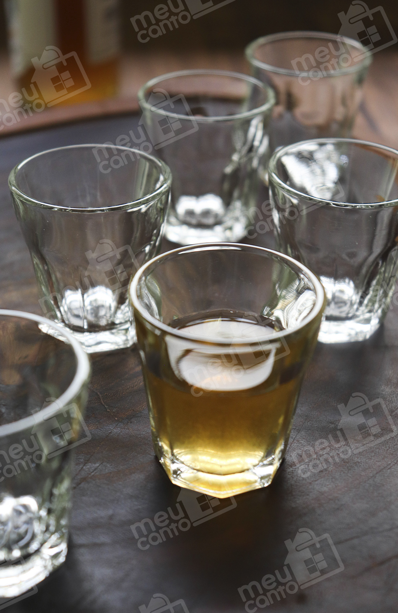 Jogo da Velha Virar Drink Shot Tequila Cachaça Com Copo Vidro Dose