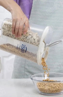 Pote Com 2 Divisórias Medidas Plástico Dispenser Para Grãos Cereais Sabão Ração