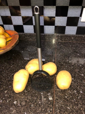 Amassador de batatas polipropileno preto espremedor de batata purê 32 x 9,5 cm paramount790