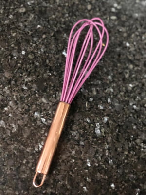 Batedor de ovos fouet rose cobre rosa de aço inox e silicone 26cm batedor massas profissional manual paramount177