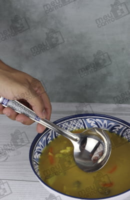 Mini Concha Aço Inox Desenhada Multiuso Para Sopas Feijão Caldos Utensilio de Cozinha Prático 22cm