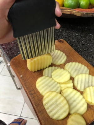 Cortador ondulado fatiador de batata chips legumes em aço inox uni ud190165