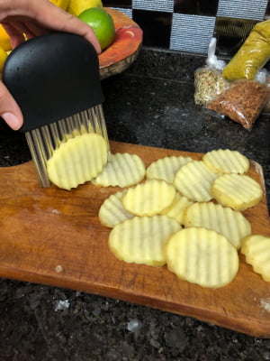 Cortador ondulado fatiador de batata chips legumes em aço inox uni ud190165
