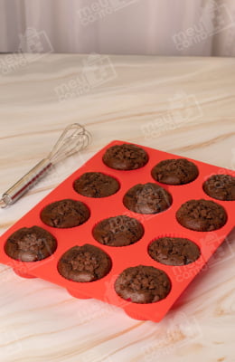 Forma de Silicone Com 12 Cavidades Para Mini Bolos Cupcakes Pudins Livre de BPA Utensílio Culinário de Cozinha